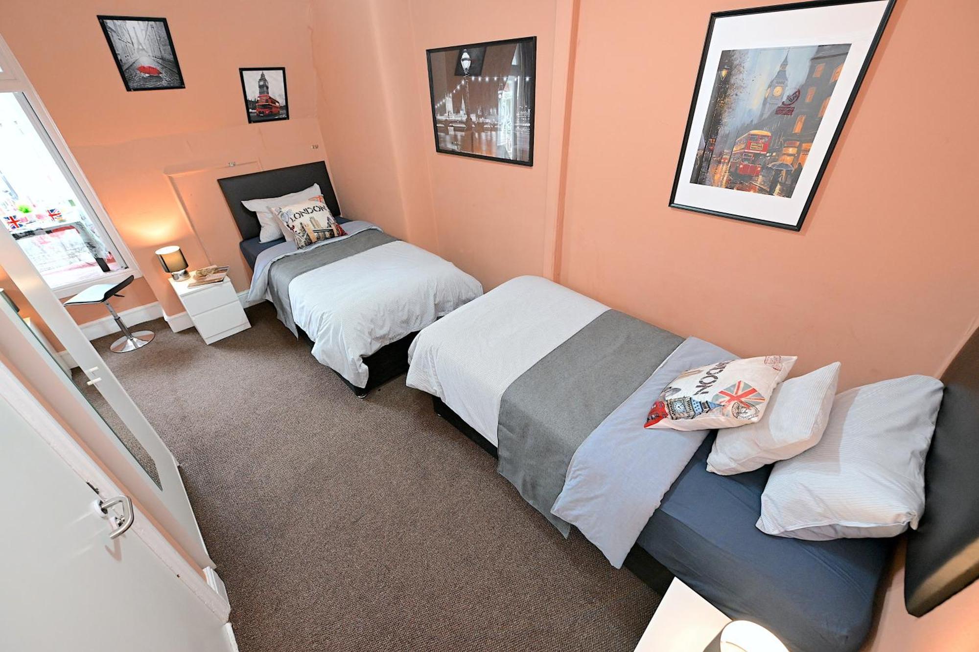 Stunning 3 Bedroom Serviced Flat In North Londres Extérieur photo