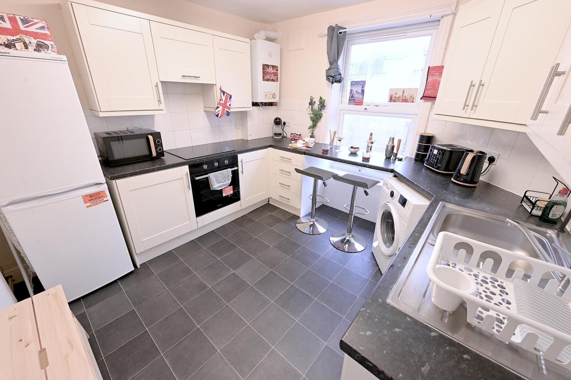 Stunning 3 Bedroom Serviced Flat In North Londres Extérieur photo