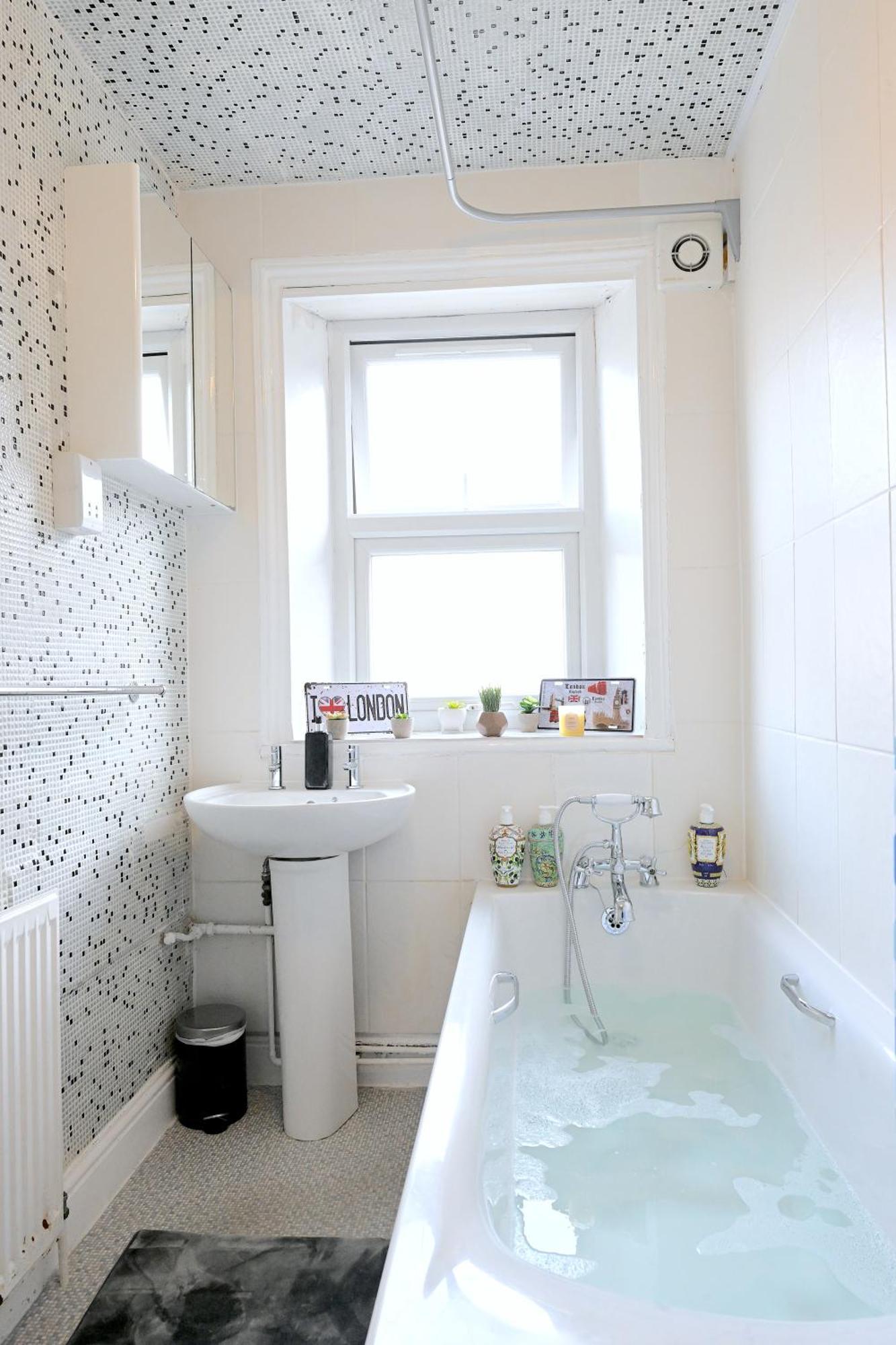 Stunning 3 Bedroom Serviced Flat In North Londres Extérieur photo