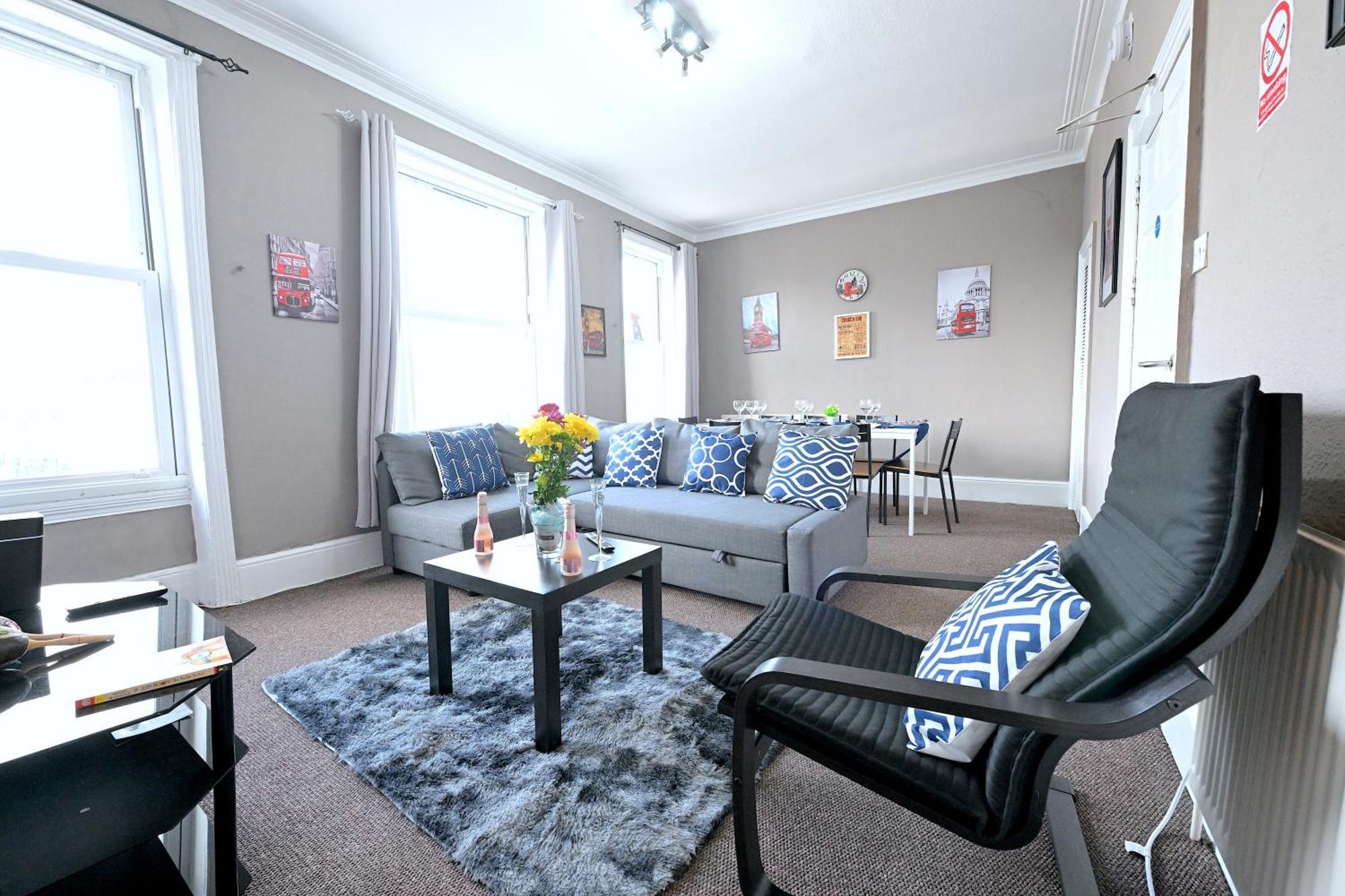 Stunning 3 Bedroom Serviced Flat In North Londres Extérieur photo